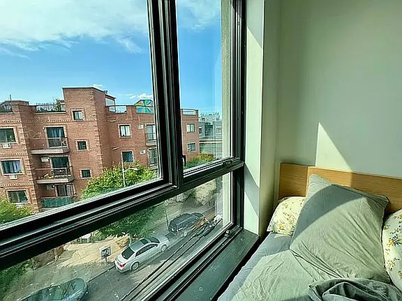 4th image of 205 Central Ave APT 4A