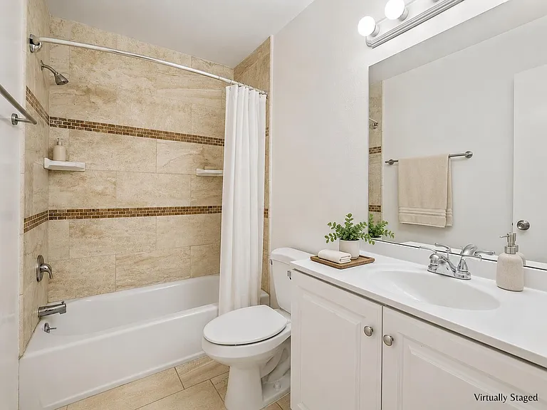313 Northgate Dr #D — Photo 25