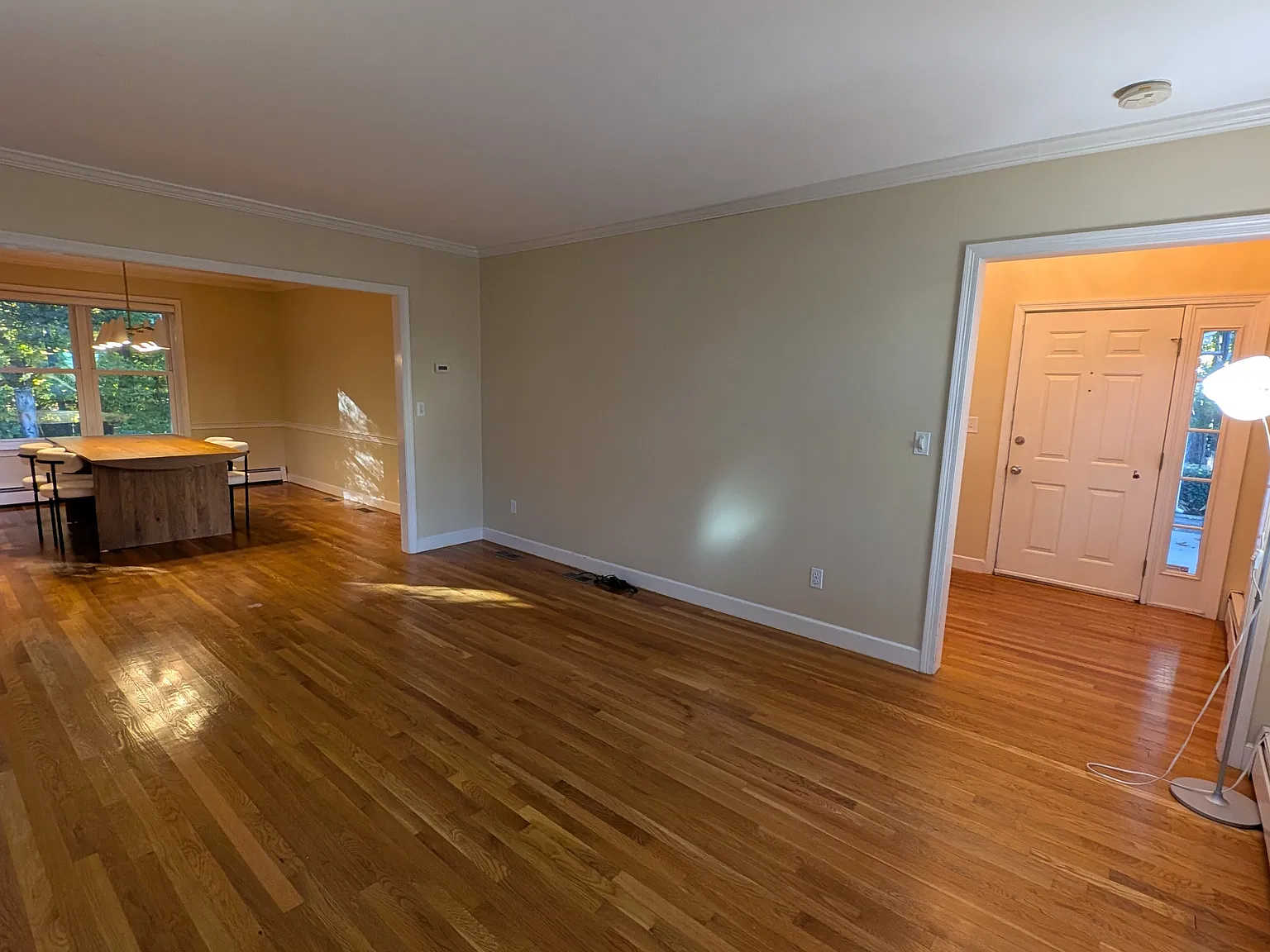 4 bed, 3.5 bath, 2692 sqft, $6,500 — Photo 3
