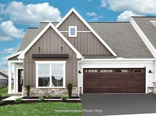 520 Stone Gate Blvd, Annville, PA 17003