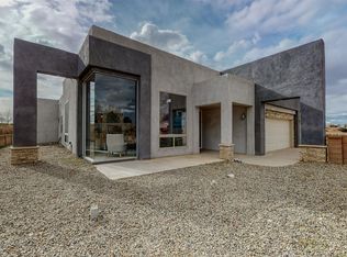 2517 Monterrey Rd NE, Rio Rancho, NM 87144