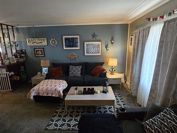5th image of 721 Pine St