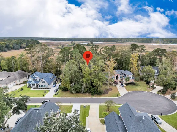 5425 Clearview Dr, North Charleston, SC 29420