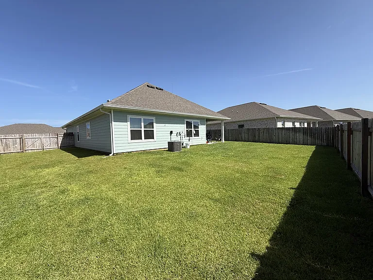 319 Gray Owl Dr — Photo 18