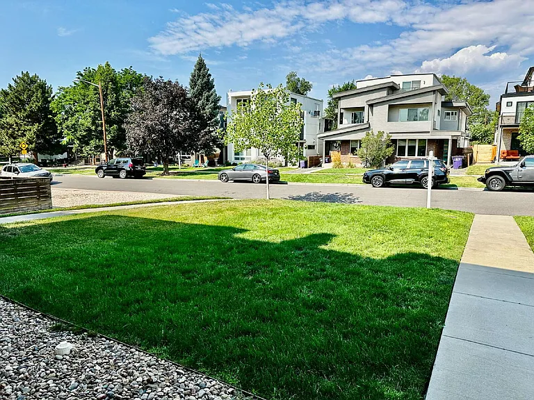 2142 Julian St — Photo 25
