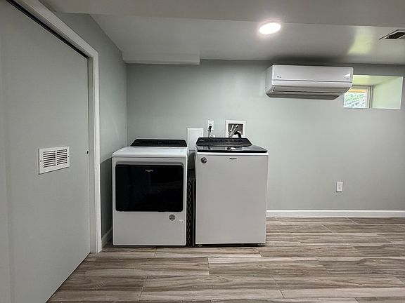 5th image of 259 Duncan Ave #1R