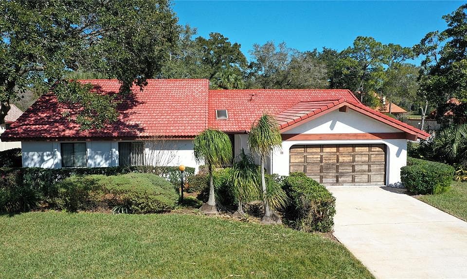 1st image of 15 Village Ln