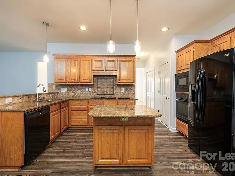 5238 Downing Creek Dr — Photo 14