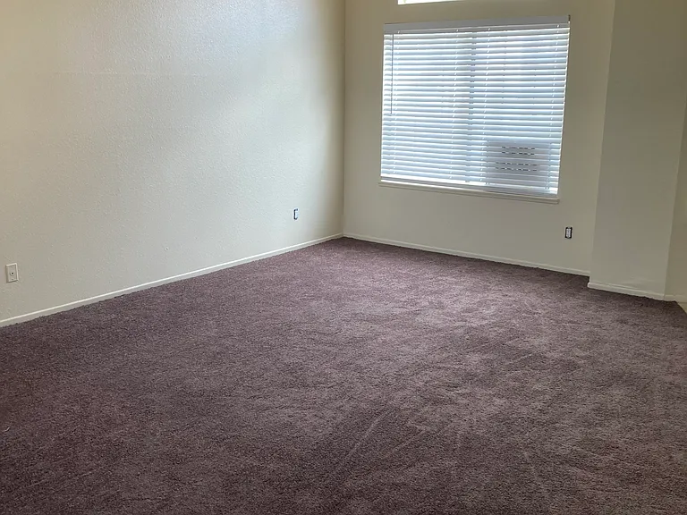 1709 E Norberry St — Photo 7