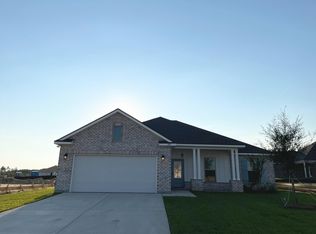 242 Hydrangea Blvd, Freeport, FL 32439