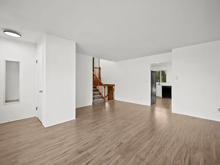 1332 W Glenlord Rd #1332 — Photo 4