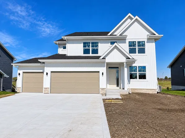 417 41st St SW, Altoona, IA 50009