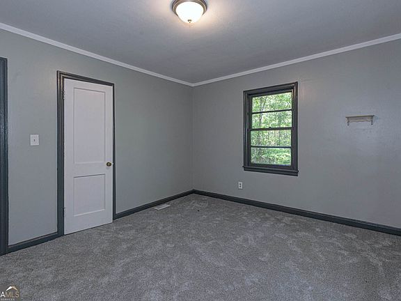 5th image of 100 Rc Allen Dr