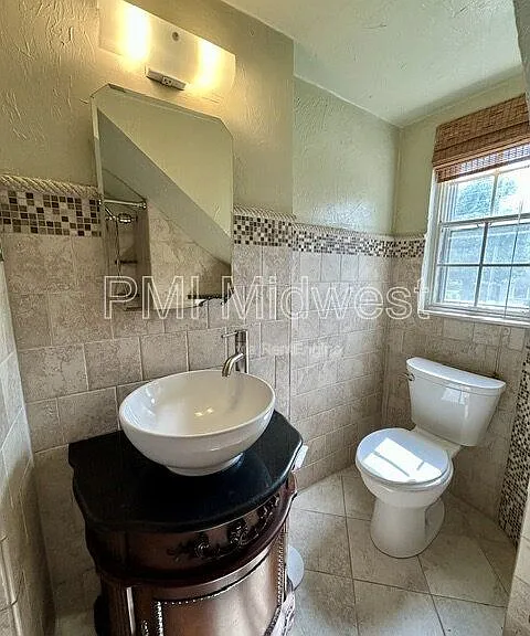 5663 N Illinois St — Photo 25