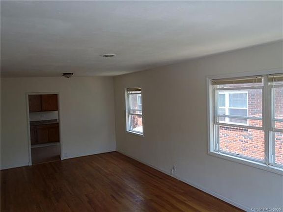 2nd image of 602 Cherry St