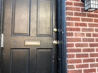 424 S 20th St #1, Philadelphia, PA 19146