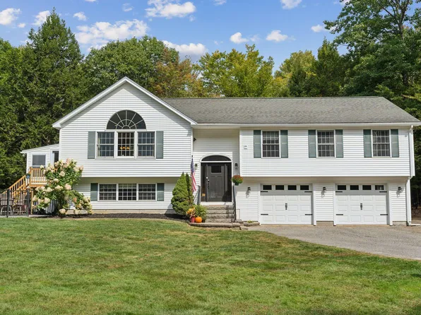 30 Sylvan Way, Chelsea, ME 04330