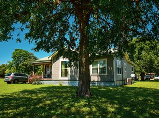 101 W Fayette St, Ellinger, TX 78938