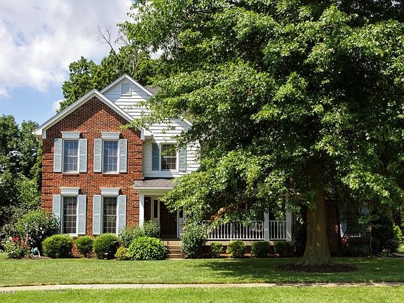 2516 Ballantrae Cir-2