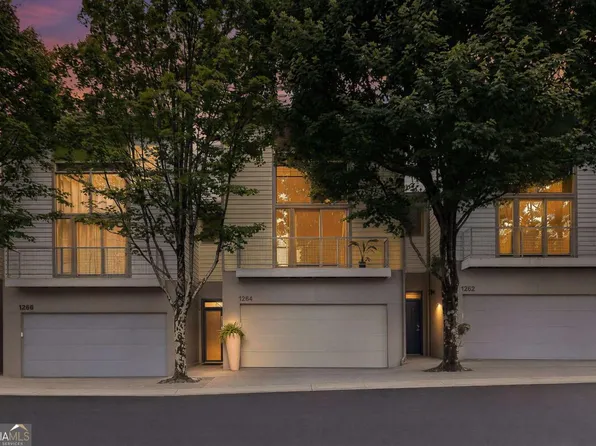 1264 Van Allen Mews NW, Atlanta, GA 30318