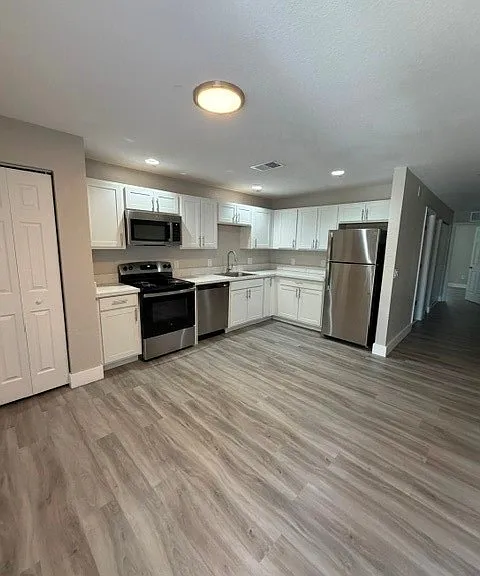 2703 Ansel Ave S — Photo 2