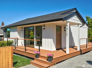 9412 34th Ave SW, Seattle, WA 98126