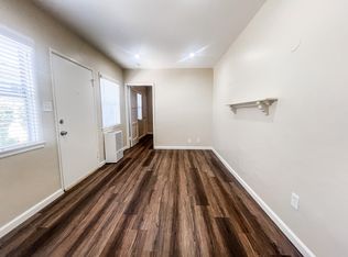 7136 Stafford Ave APT D, Huntington Park, CA 90255