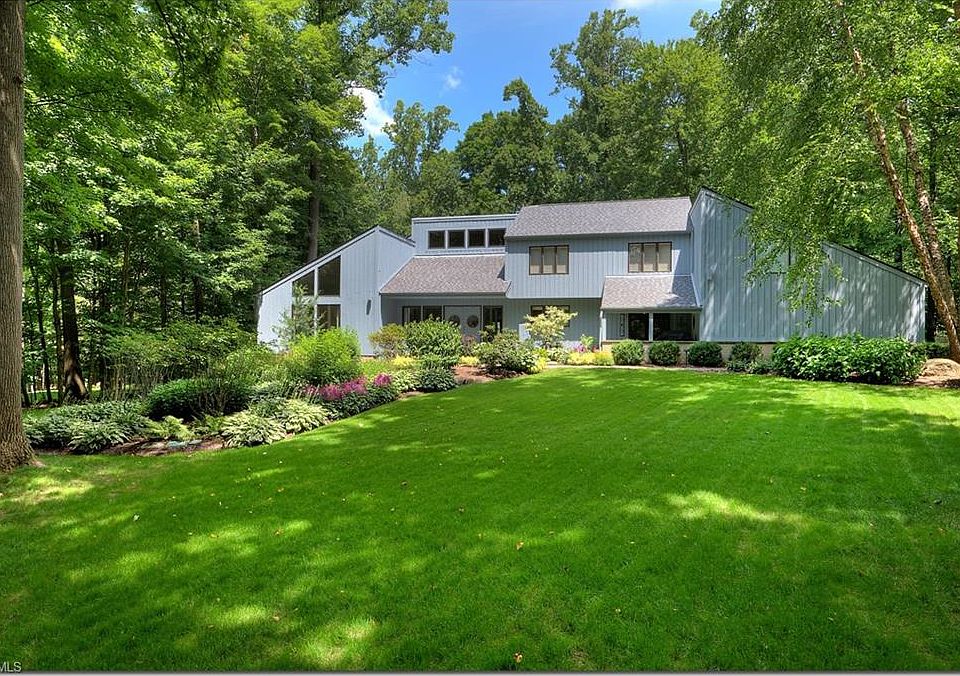 1st image of 7520 Muirwood Ct