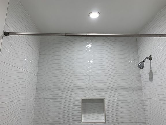 5th image of 5315 Loma Linda Ave #2