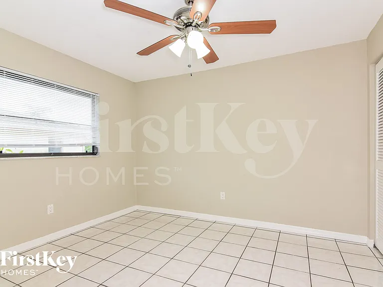 522 Beal St NW — Photo 13