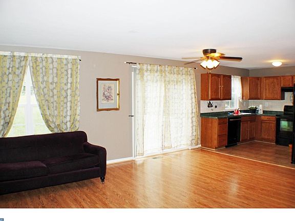2nd image of 127 Mayfield Dr