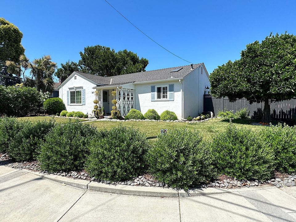 1st image of 501 Bradley Ave