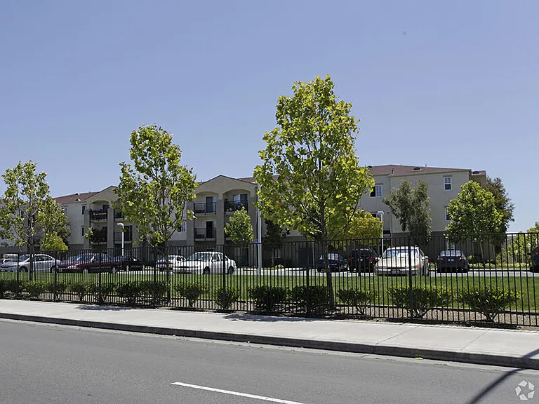 Bay View Vista — Photo 33