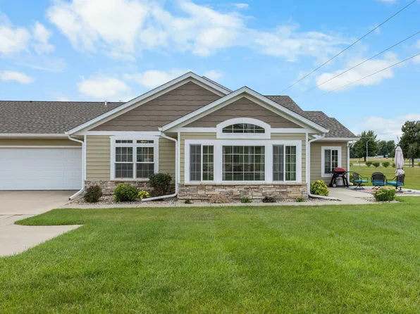 5517 E Eastbridge Pl, Sioux Falls, SD 57110