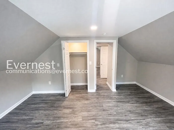 239 Jeffery Dr — Photo 14