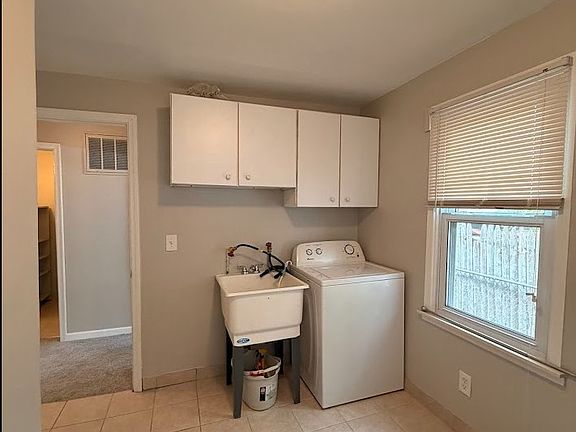 5th image of 22119 Cora Ave