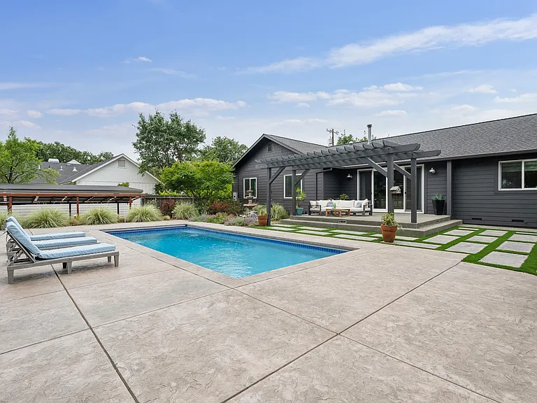 20550 Palmer Ave — Photo 39