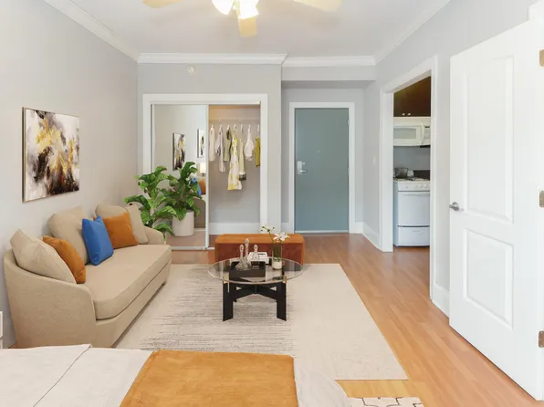 1063 Columbia, 1063 W Columbia Ave #4cbc360ed, Chicago, IL 60626