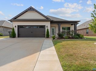 162 Rosemary Ayers Dr, Madison, AL 35756