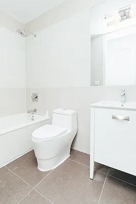 Rented by Nooklyn NYC LLC | media 26