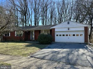 203 Wilshire Ln, Newark, DE 19711