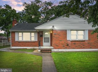 233 Molden Dr, Winchester, VA 22601