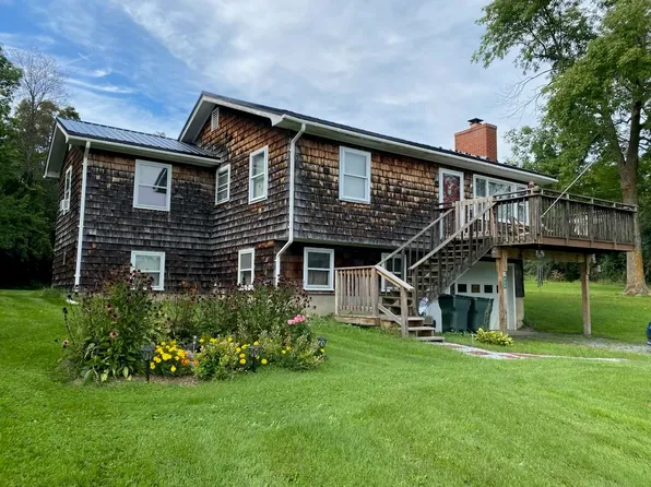 889 North Orwell Road, Shoreham, VT 05770