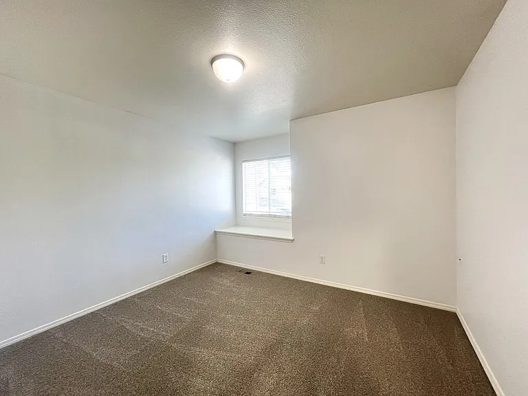 5851 N Cobbler Ln — Photo 22