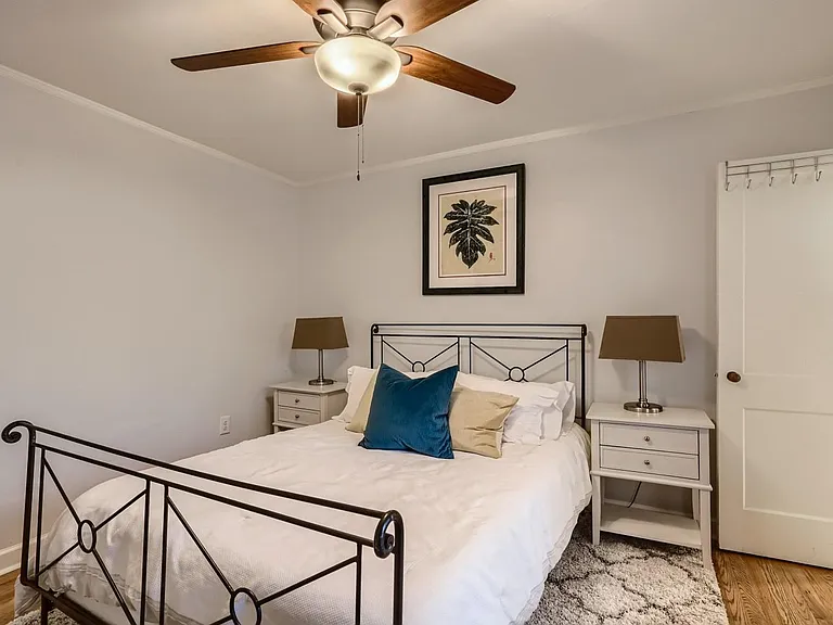 1149 Vista Trl NE — Photo 15