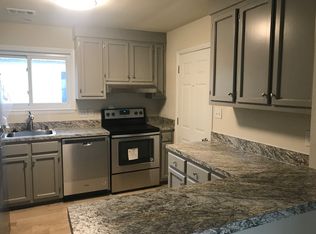 3528 Faraday Ln, Virginia Beach, VA 23452