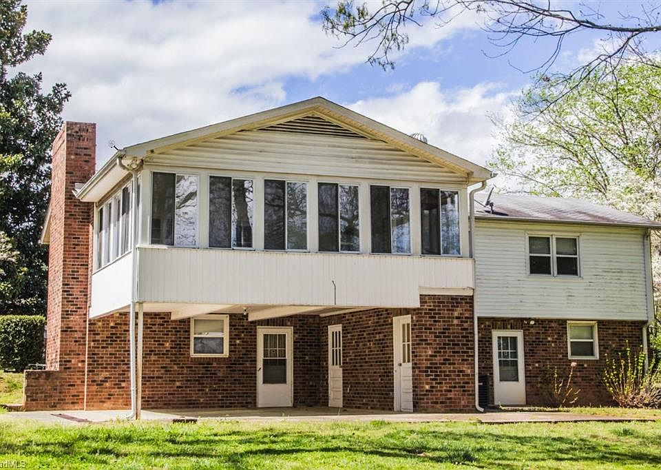 2nd image of 4511 Merlin Dr