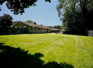 8 Dondi Rd, Beverly, MA 01915