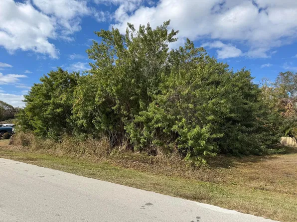 163 NE Twylite Terrace, Port St Lucie, FL 34983