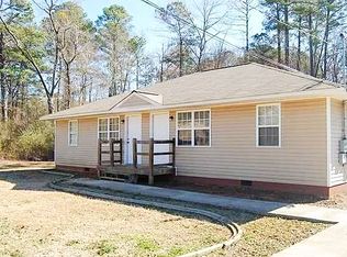 668 Gardner Dr SE #B, Jacksonville, AL 36265